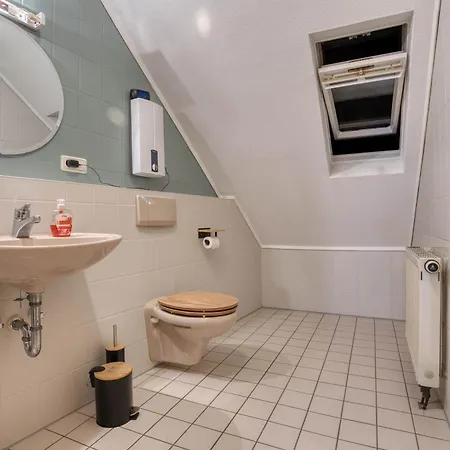 Apartment Klosterlay - Wohnen Mit Charakter Und Charme Ensch